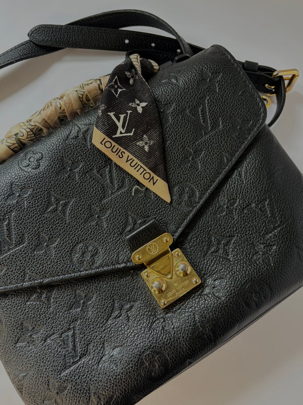 Louis Vuitton Pochette Metis