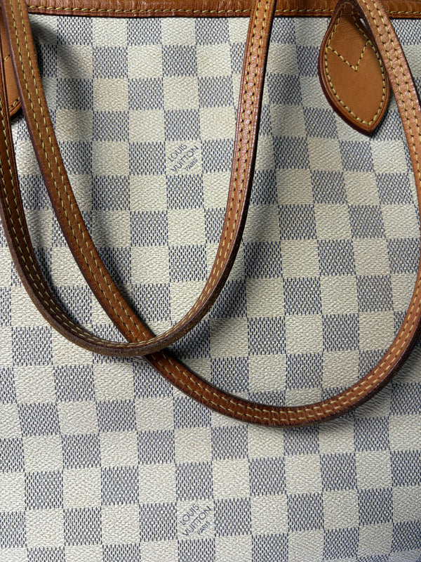Louis Vuitton Neverfull MM in Damier Azur Canvas