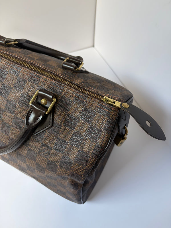 Louis Vuitton Speedy 30 in Damier Canvas
