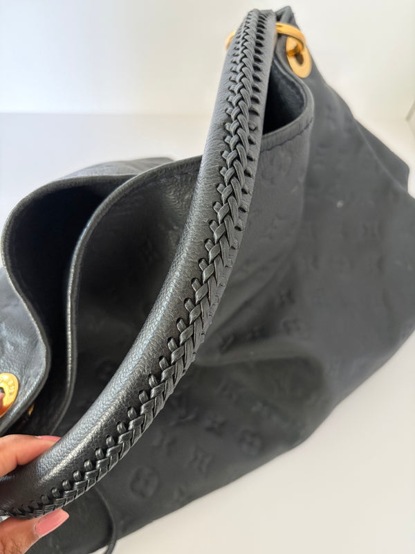 Louis Vuitton Artsy MM